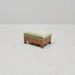 1522 9087 FOOTSTOOL